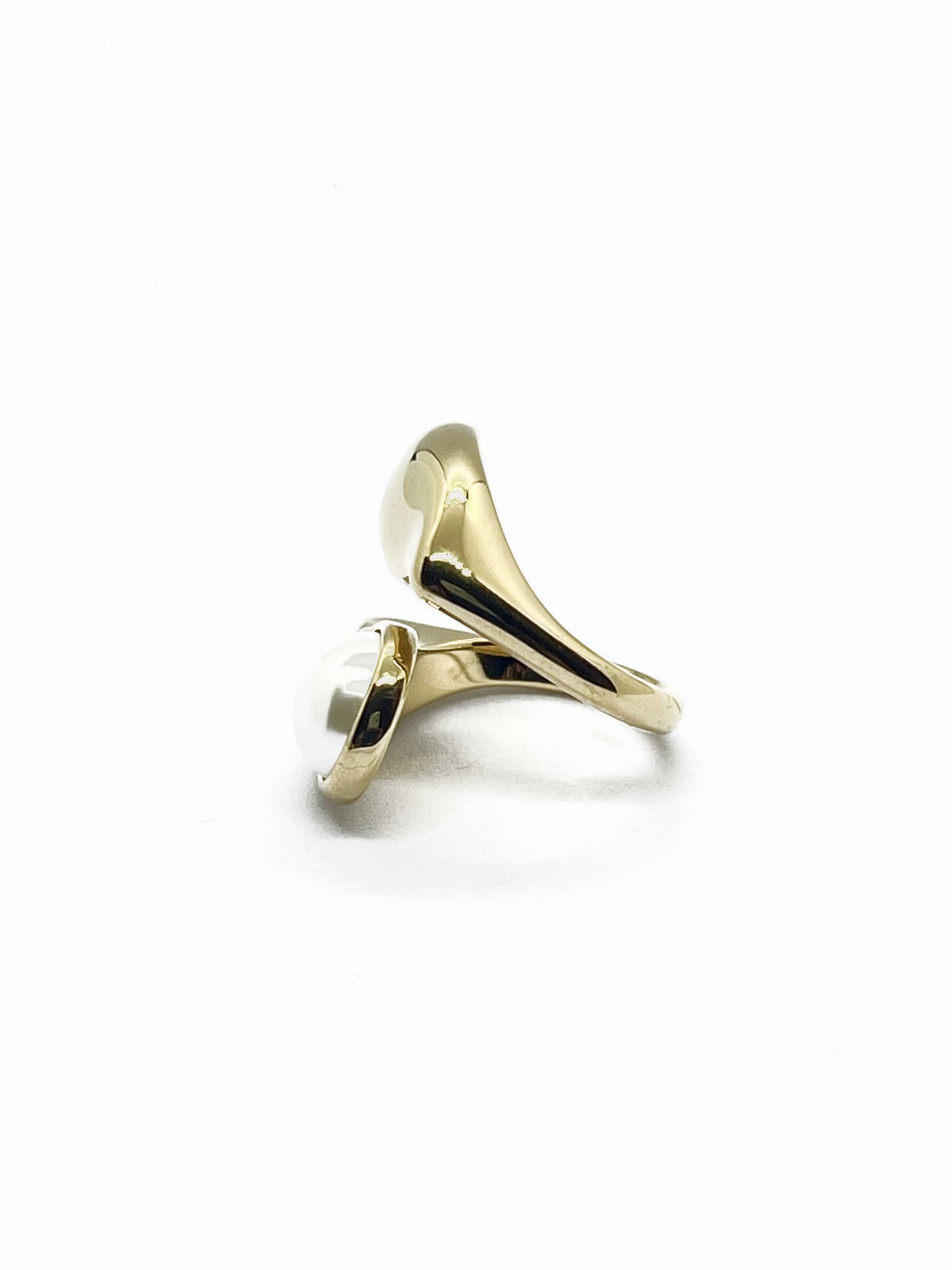 Elegant Gold Pearl Statement Ring - View 6