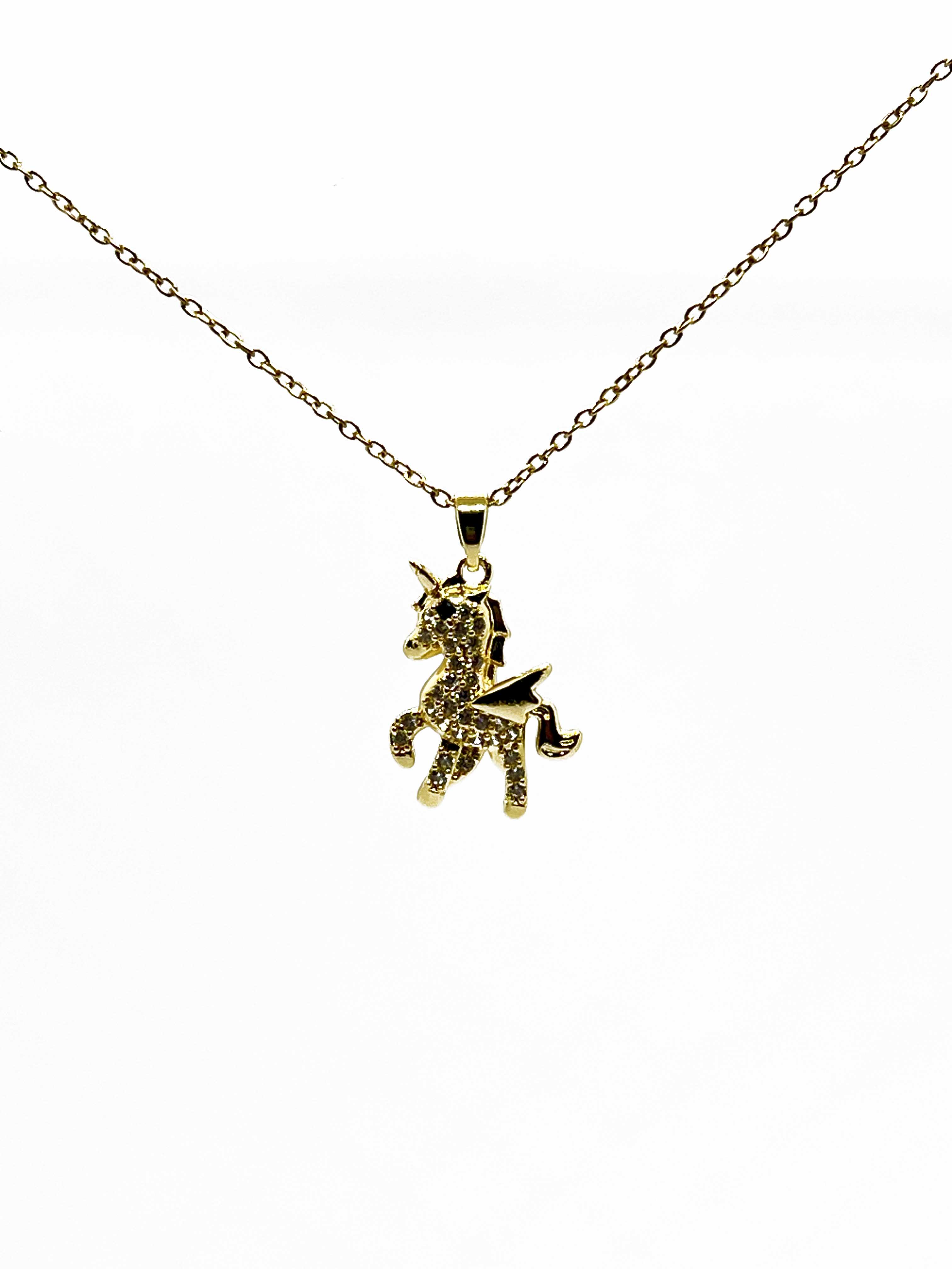 Elegant Horse Necklace – 18K Gold Plated Stainless Steel
